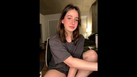 nerdynina @ stripchat on 20251124