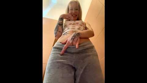 babydolll @ stripchat on 20251125