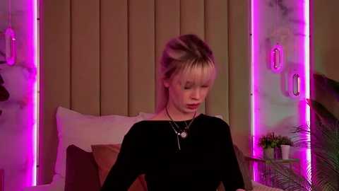 bellasecrett @ stripchat on 20251125