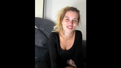 emiliacatalina @ stripchat on 20251125