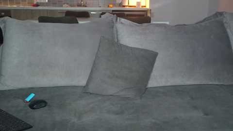 hotbella_ @ stripchat on 20251125