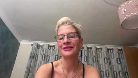 jennyhazel1 @ stripchat on 20251125