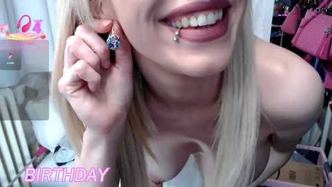 julia_sugar @ stripchat on 20251125