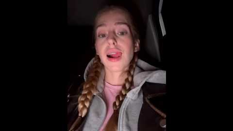 kira_mia @ stripchat on 20251125