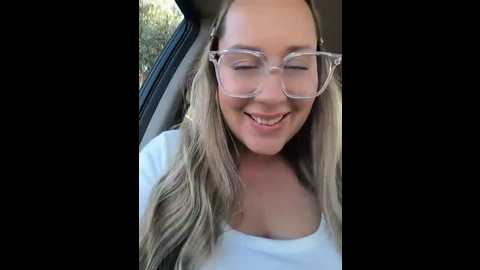 mona_plus @ stripchat on 20251125