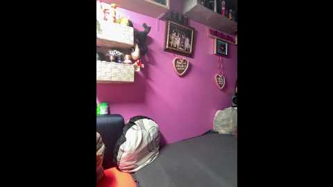 sexymelli18 @ stripchat on 20251125