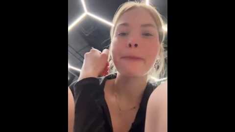 smellsex @ stripchat on 20251125