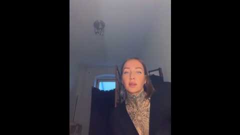 elenascrib @ stripchat on 20251126