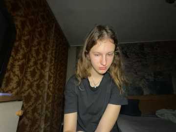 eva_angel3 @ stripchat on 20251126