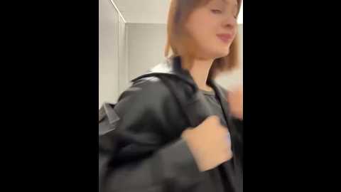 hani_obsessed @ stripchat on 20251126