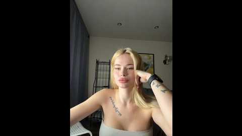 vladamais @ stripchat on 20251126