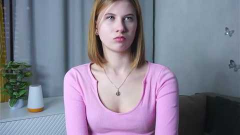 yvonnebou @ stripchat on 20251126