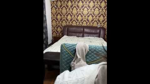 zhenzhen666 @ stripchat on 20251126