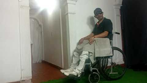 algmoon @ stripchat on 20251127