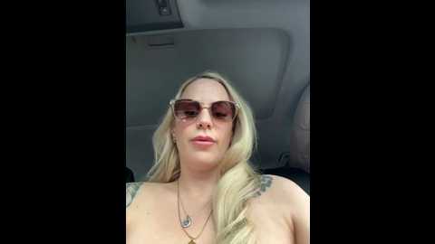 june695_ @ stripchat on 20251127