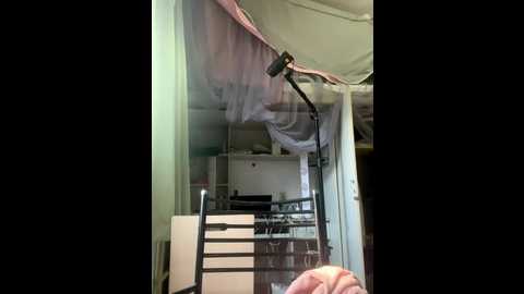 99ee_yy @ stripchat on 20251128