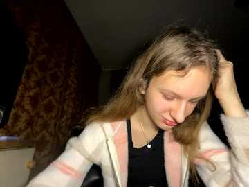 eva_angel3 @ stripchat on 20251128