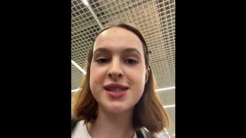 hani_obsessed @ stripchat on 20251128