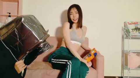 hinata_chan3 @ stripchat on 20251128