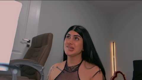 niinarosee @ stripchat on 20251128