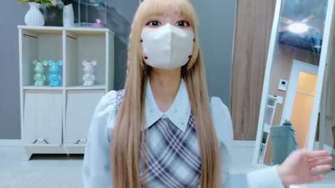 rinka_icup_xx @ stripchat on 20251128