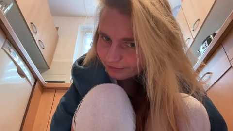 s_te_fan_i @ stripchat on 20251128