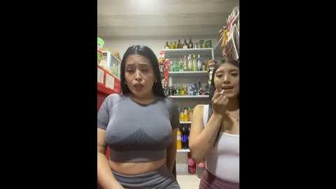 sara_fun @ stripchat on 20251128