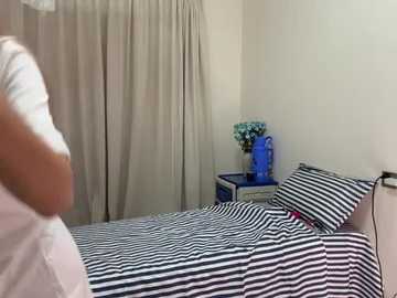 xiaowan_x @ stripchat on 20251128