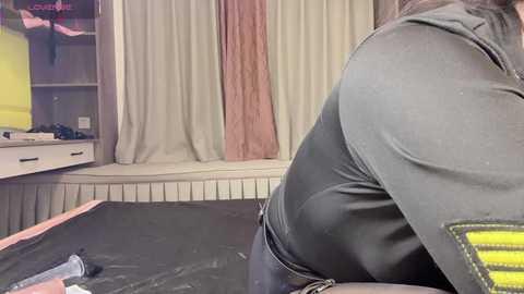 yaya__728 @ stripchat on 20251128