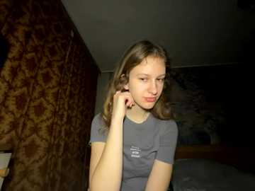 eva_angel3 @ stripchat on 20251129