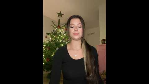 mia_minou @ stripchat on 20251129