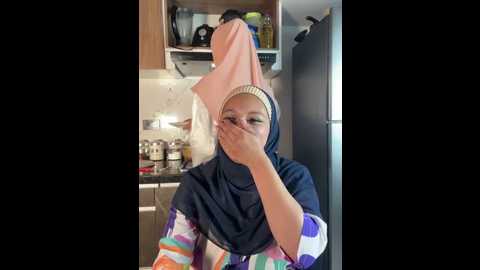 adila_anich @ stripchat on 20251130