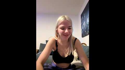 blondiejujuvibe @ stripchat on 20251130