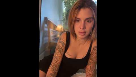 emiliacatalina @ stripchat on 20251130