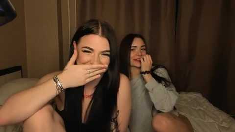 lisaanddenis @ stripchat on 20251130