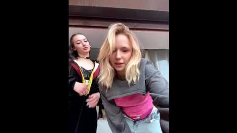 rolldolls @ stripchat on 20251130