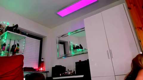 2bigass4_u @ stripchat on 20251201