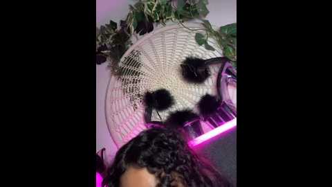 alyssahottv_ @ stripchat on 20251201