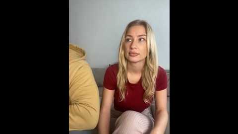 belle98 @ stripchat on 20251201