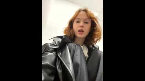 hani_obsessed @ stripchat on 20251201