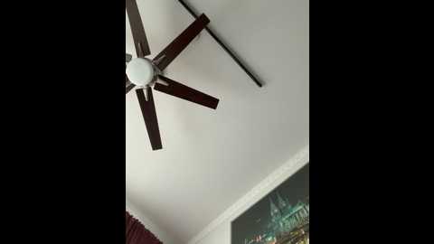 hornyblond_bella @ stripchat on 20251201