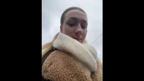 lia__love @ stripchat on 20251201