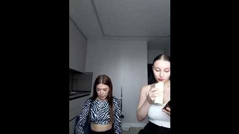 melissapinkiss @ stripchat on 20251201