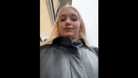 milkyy_wway @ stripchat on 20251201