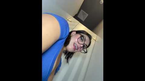 zui_lu @ stripchat on 20251201