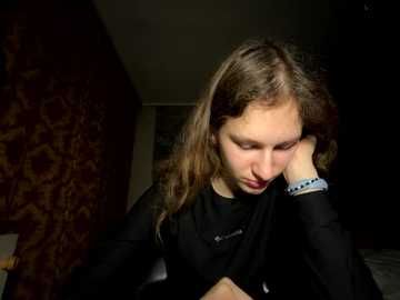 eva_angel3 @ stripchat on 20251202