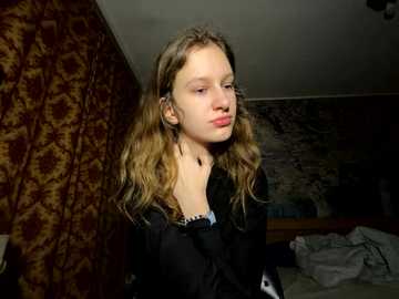 eva_angel3 @ stripchat on 20251202