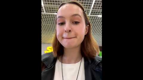 hani_obsessed @ stripchat on 20251202