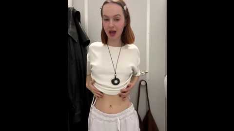 hani_obsessed @ stripchat on 20251202