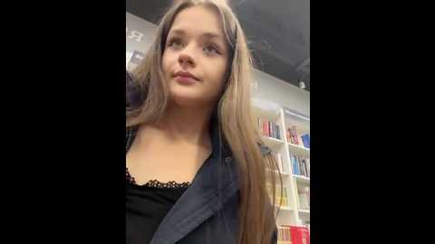 kittyqueeny @ stripchat on 20251202